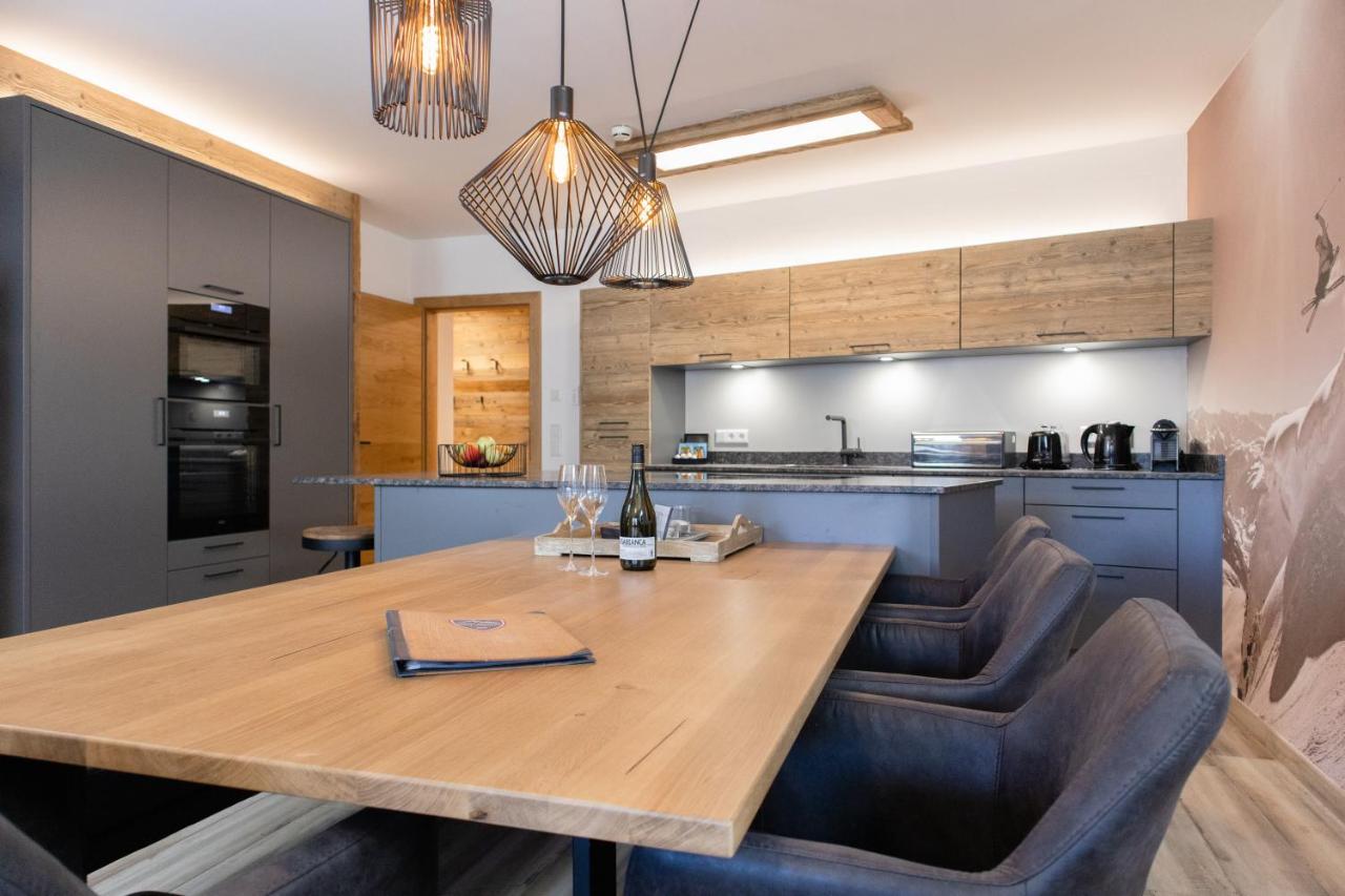 Avenida Style Appartements By Alpin Rentals - Incl Summercard Kaprun Buitenkant foto