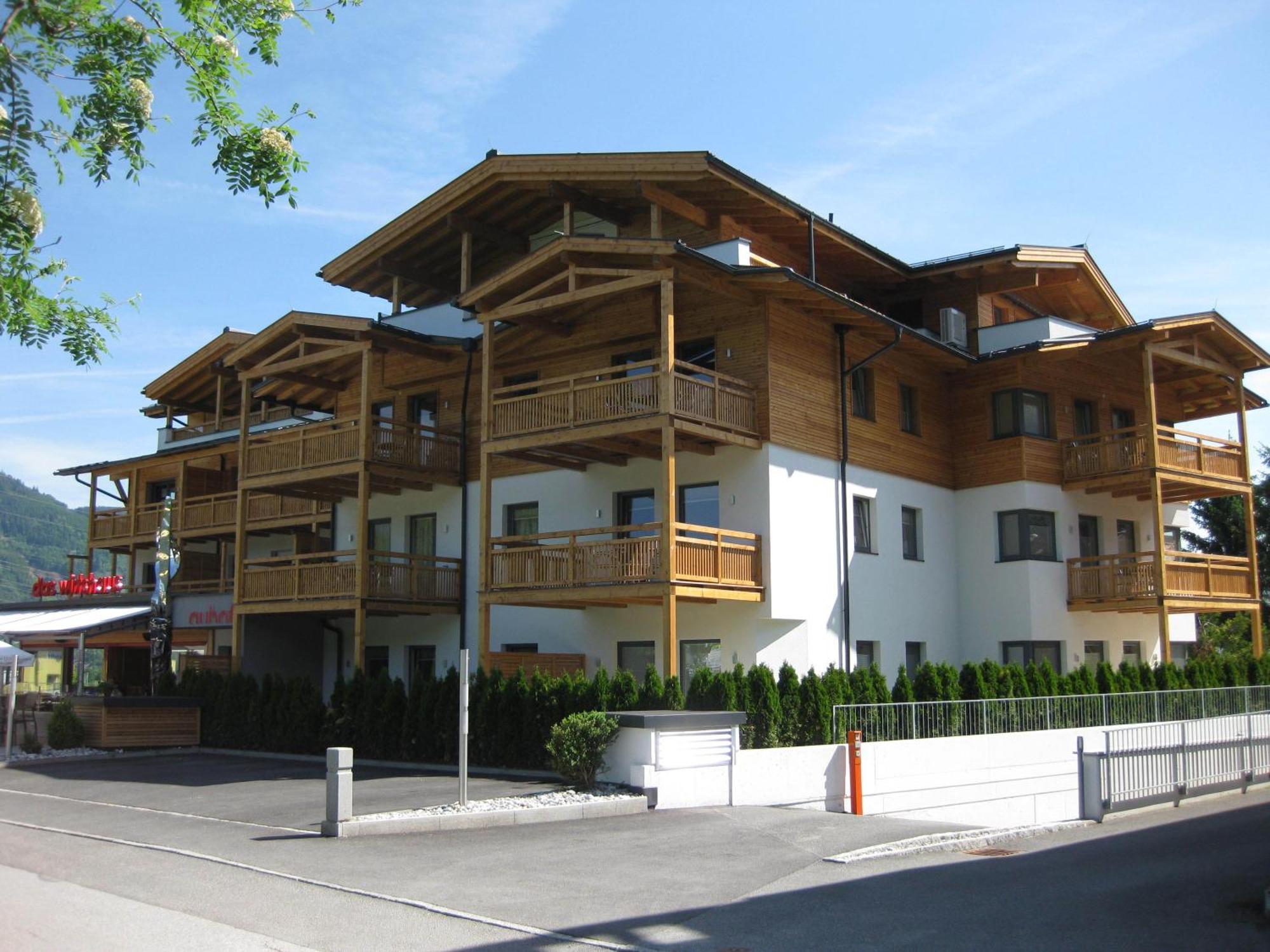 Avenida Style Appartements By Alpin Rentals - Incl Summercard Kaprun Buitenkant foto